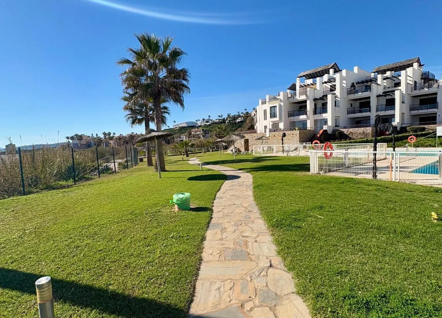דירה Bahia de Casares Beachfront Penthouse Luxury ספרד