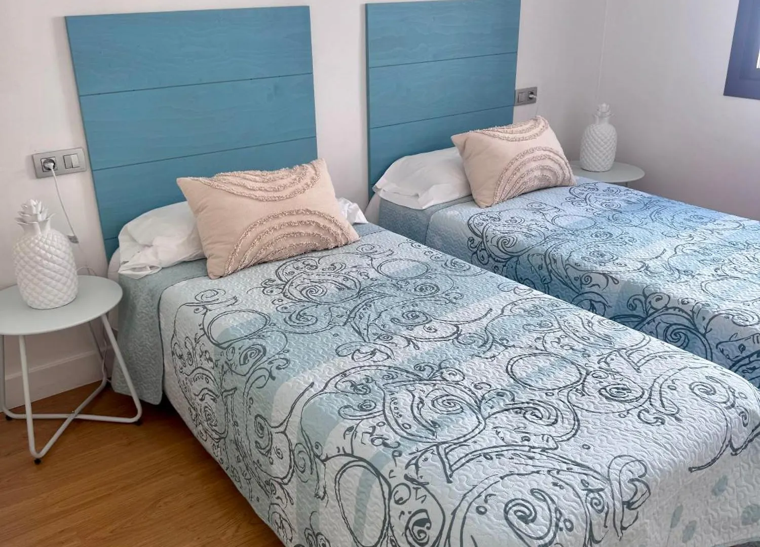Apartamento Beachfront Penthouse Luxury Bahia de Casares