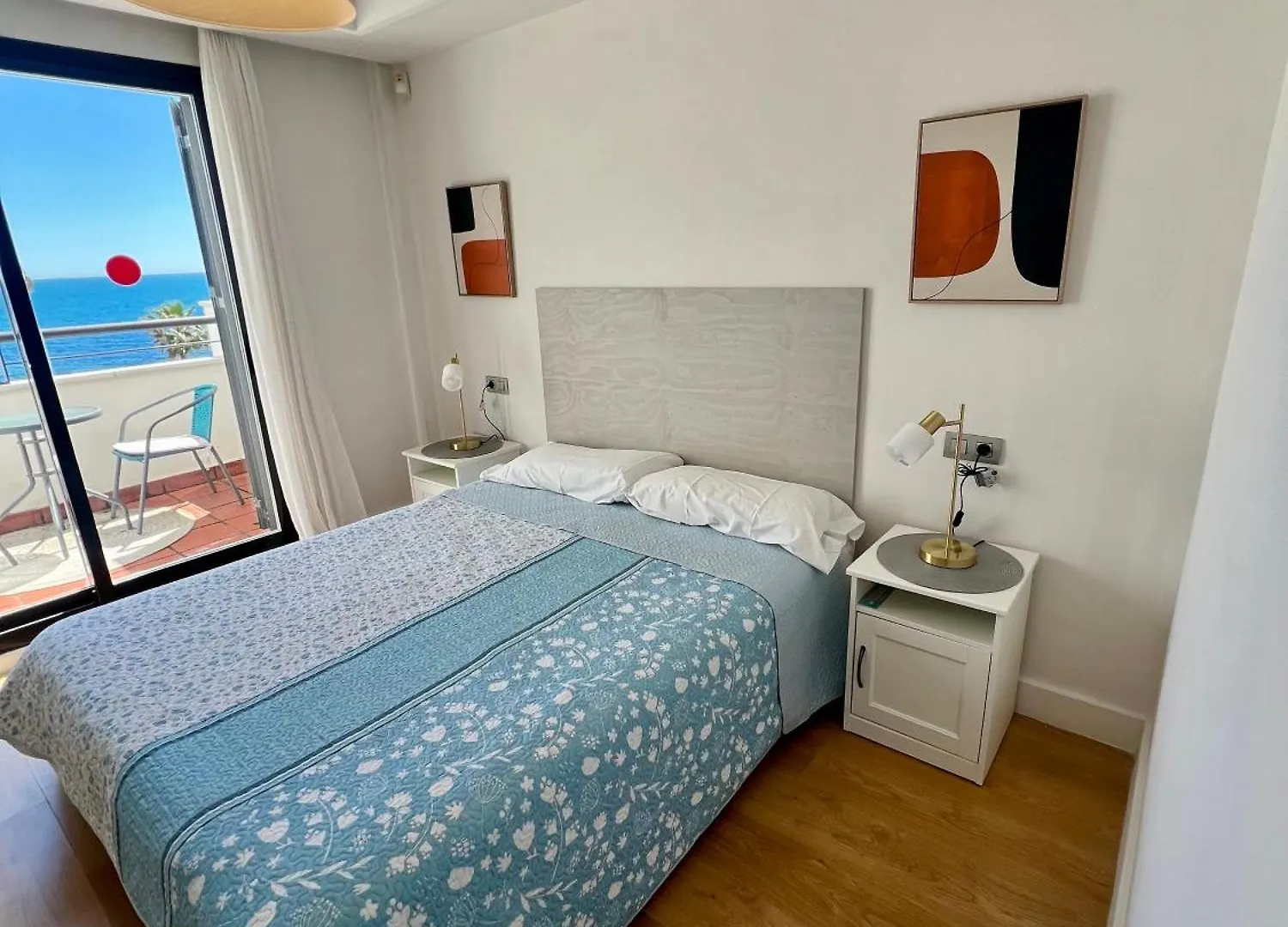Bahia de Casares Beachfront Penthouse Luxury 0*, Bahia de Casares