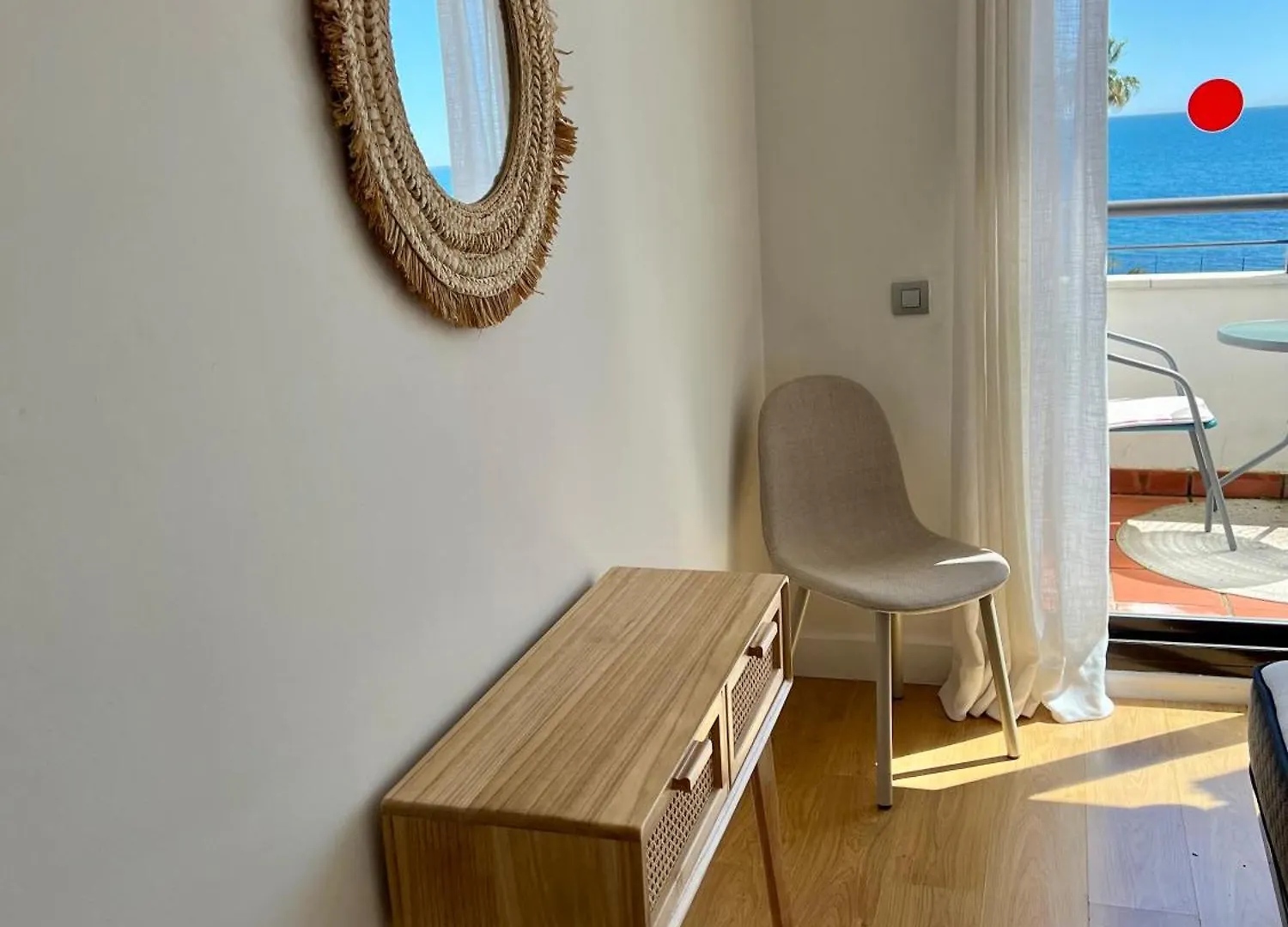 דירה Bahia de Casares Beachfront Penthouse Luxury ספרד