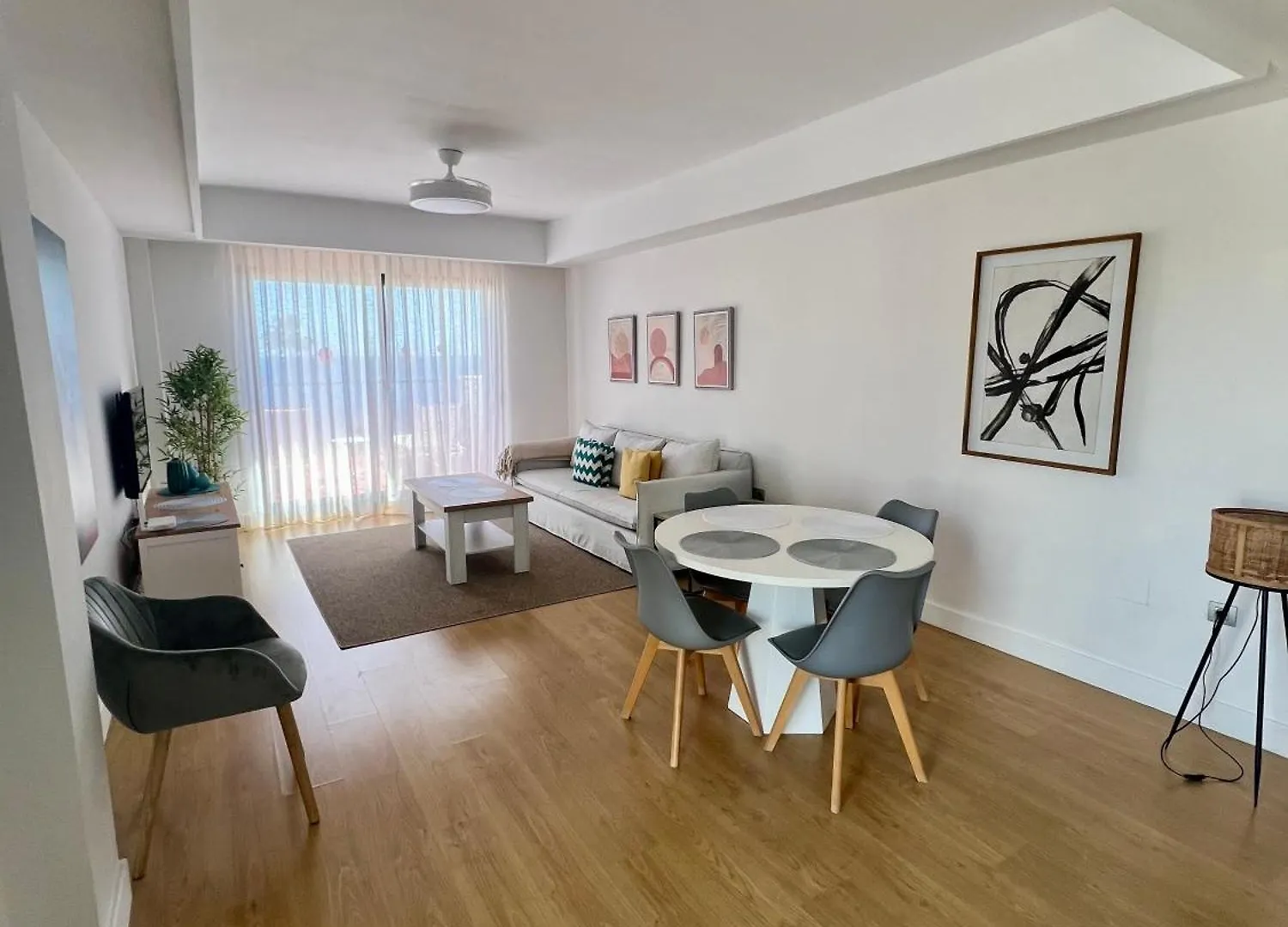 Beachfront Penthouse Luxury Bahia de Casares 0*,  Espanha